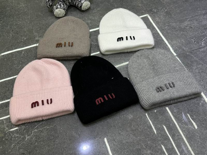 Miumiu hat hm17